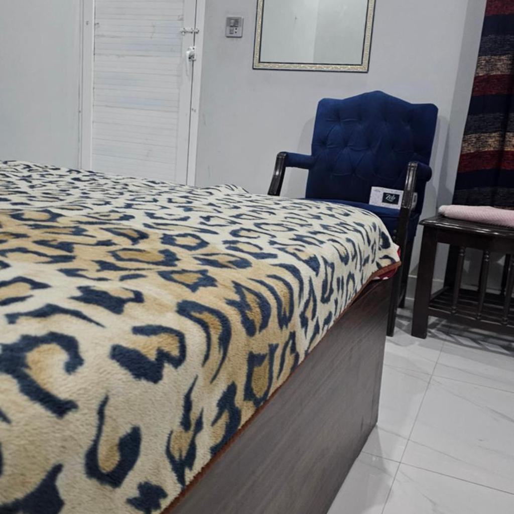 Hotel Continental lnn Karachi