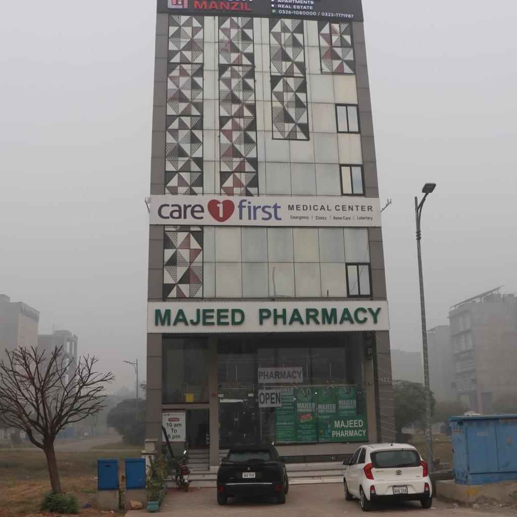 Luxury Manzil