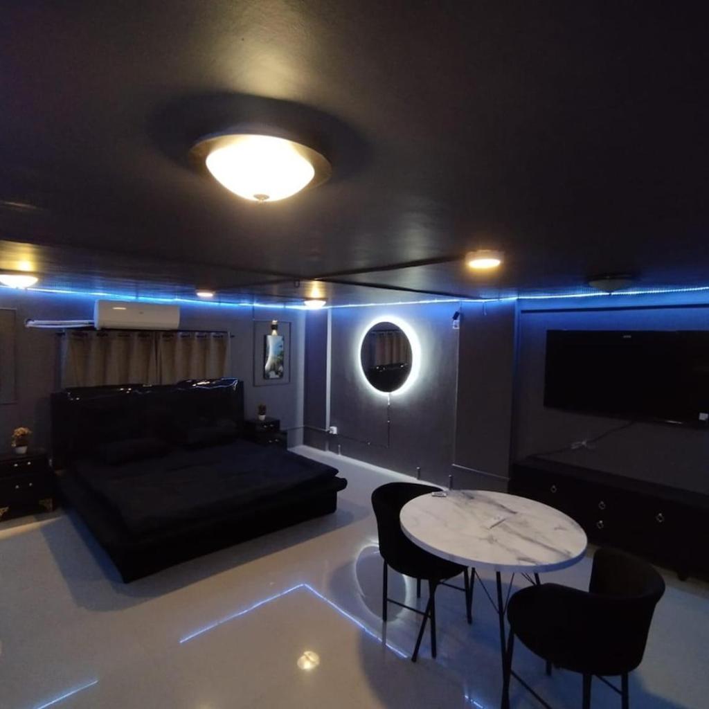 Private 1 Room Apartment Luxury Style
