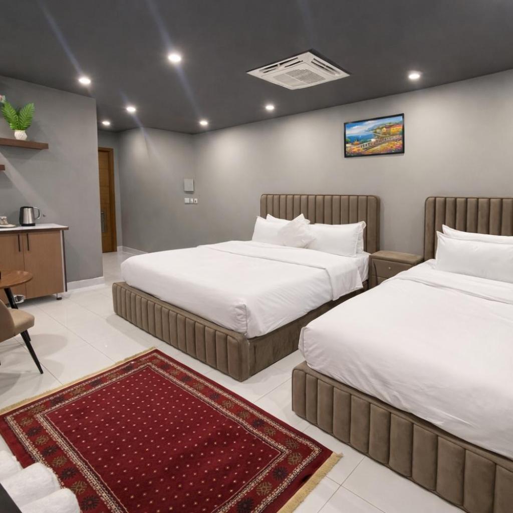 Jannat's Inn & Suites