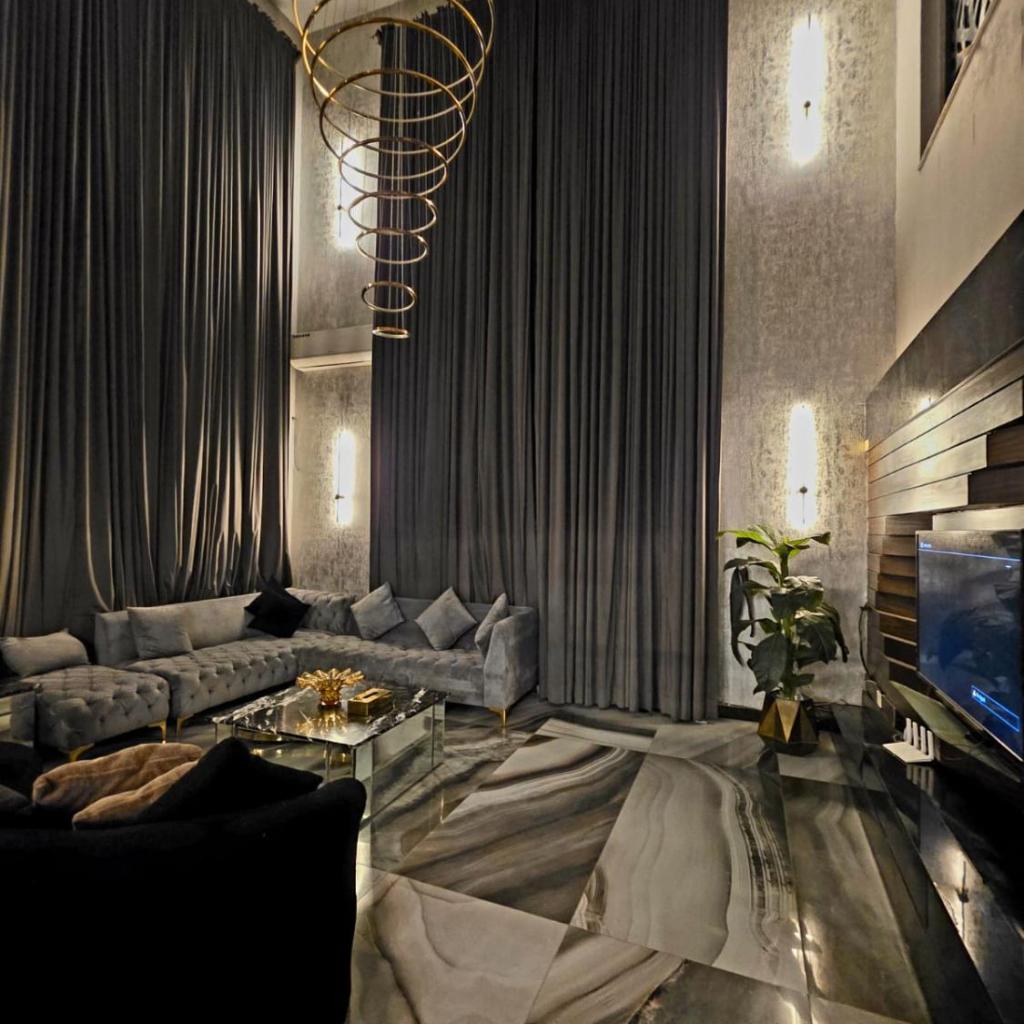 STAY a VILLAS