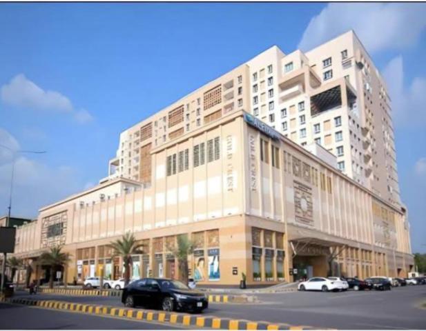 Goldcrest Apartment Lahore