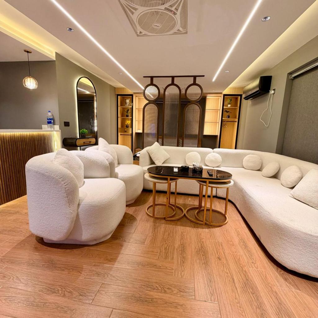 Ravi Guest House
