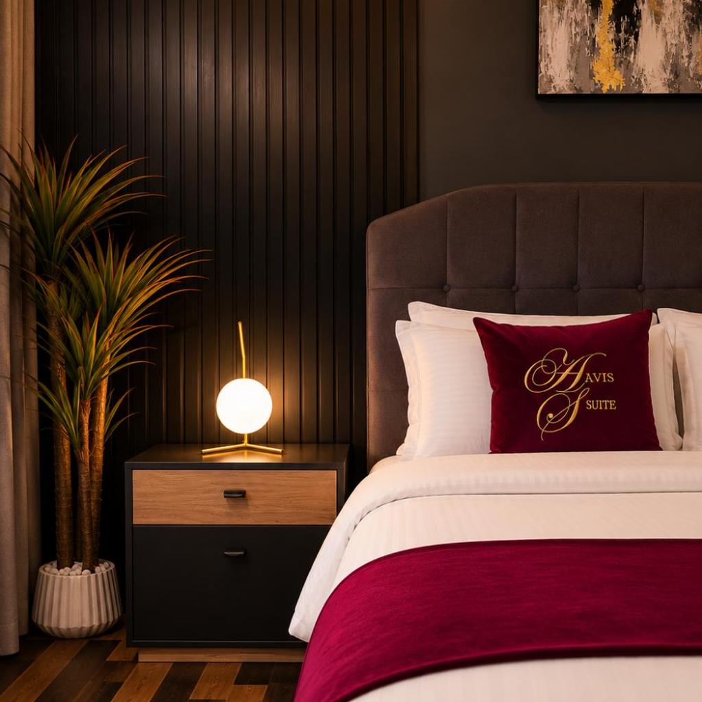 Goldcrest Luxury Apartments by Alvis Suite