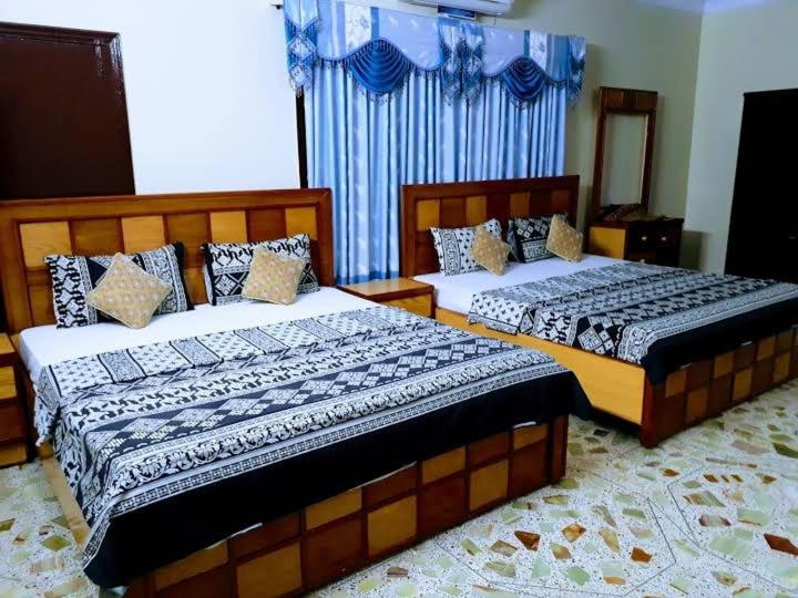 Gulshan E Jamal Guest House