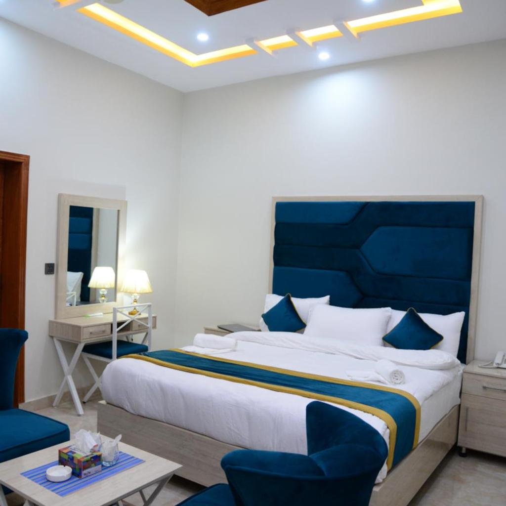Hotel Grand Lahore